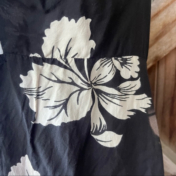 Amuse Society Floral Midi Dress - Picture 4 of 9